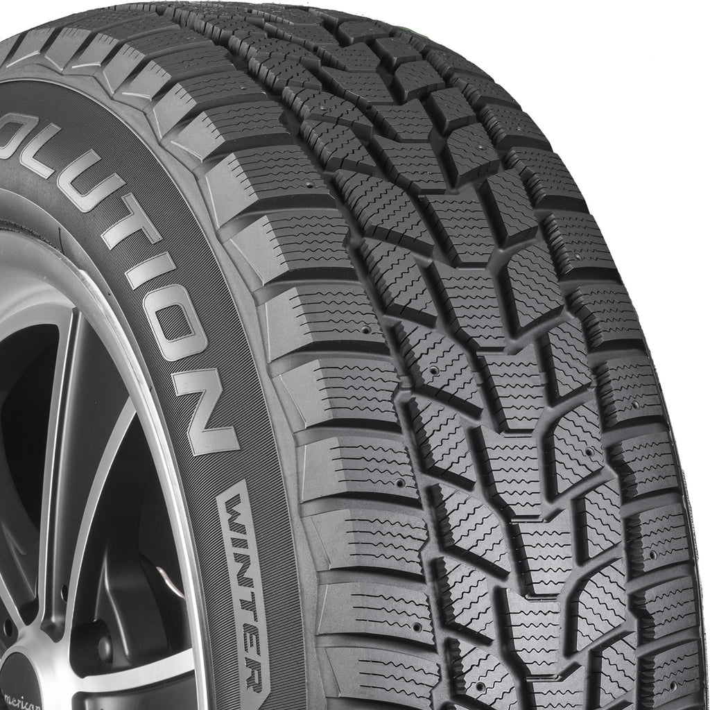 Set of 4  Evolution Winter 235/70R16 106T Winter Tires